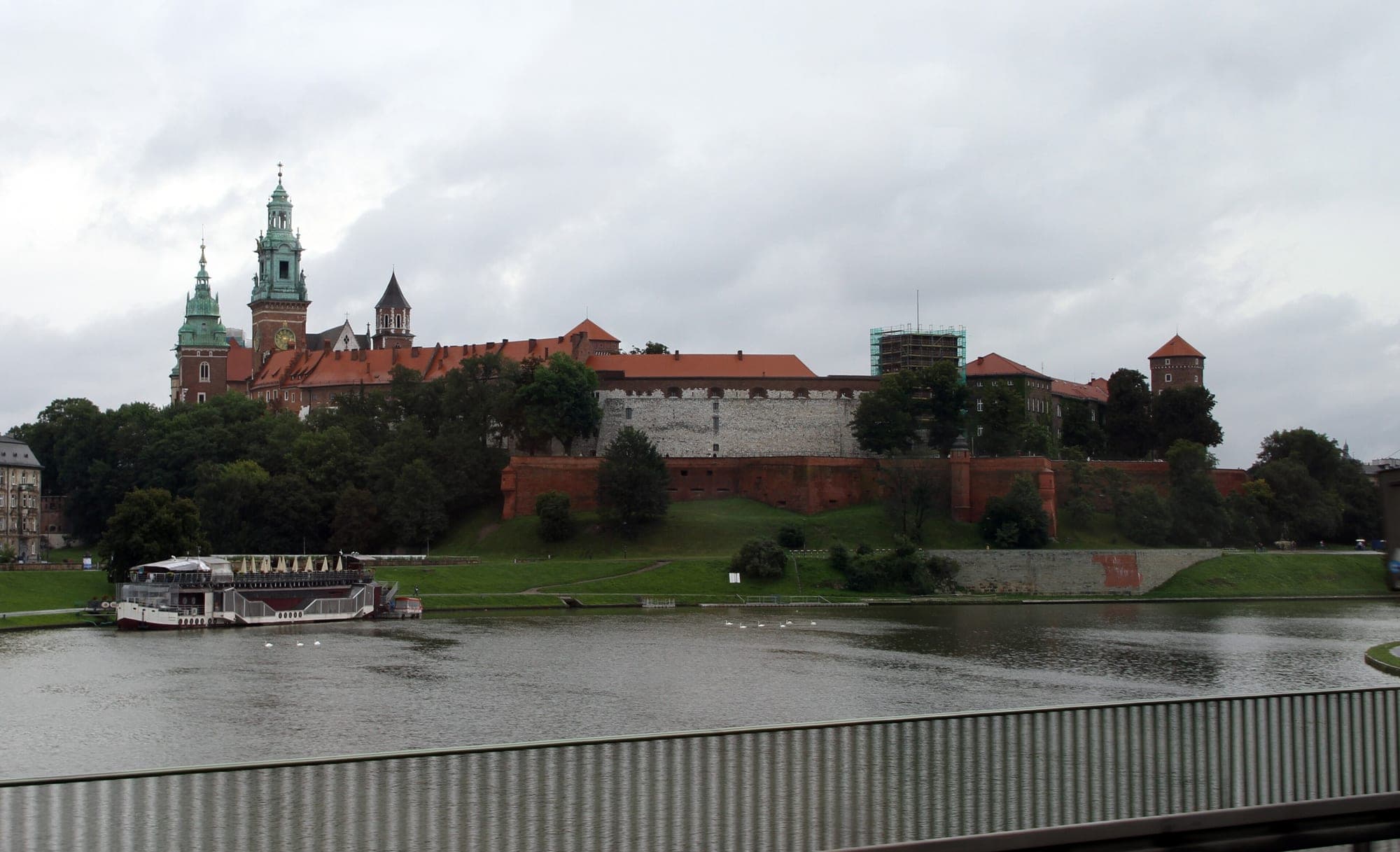 Wawel od strony Wisły